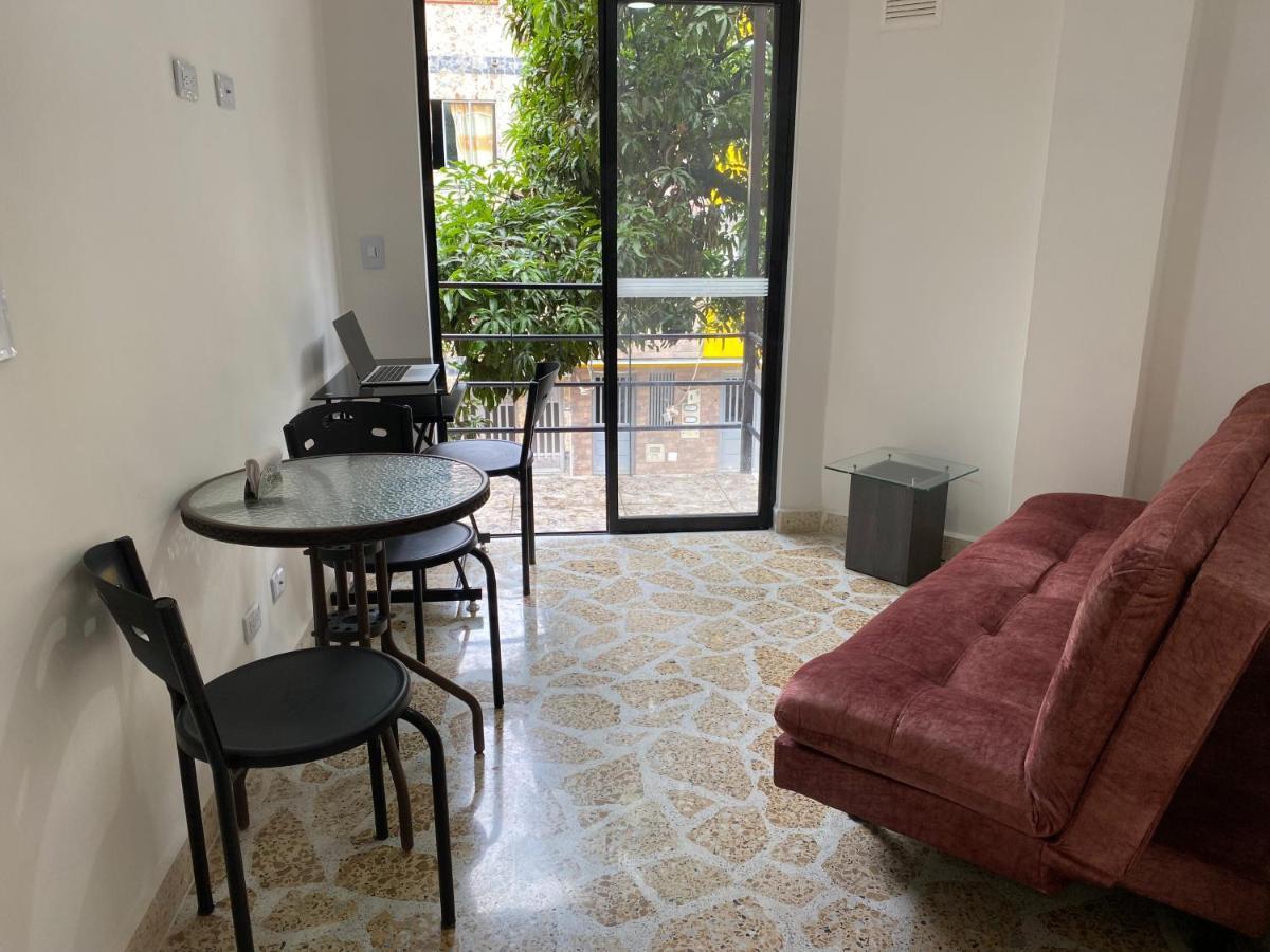 Encantador Loft Central En - Rosales Apartamento *