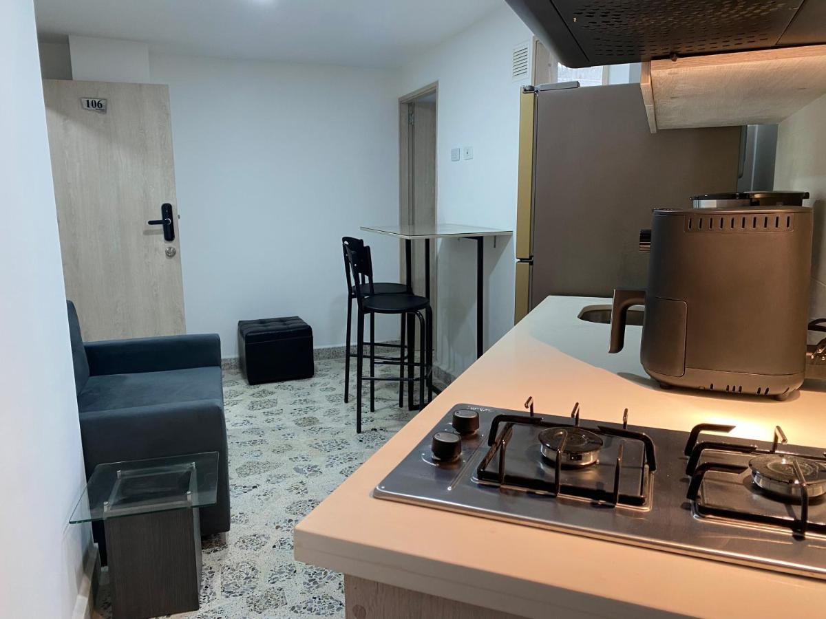 Encantador Loft Central En - Rosales Apartamento Medellín