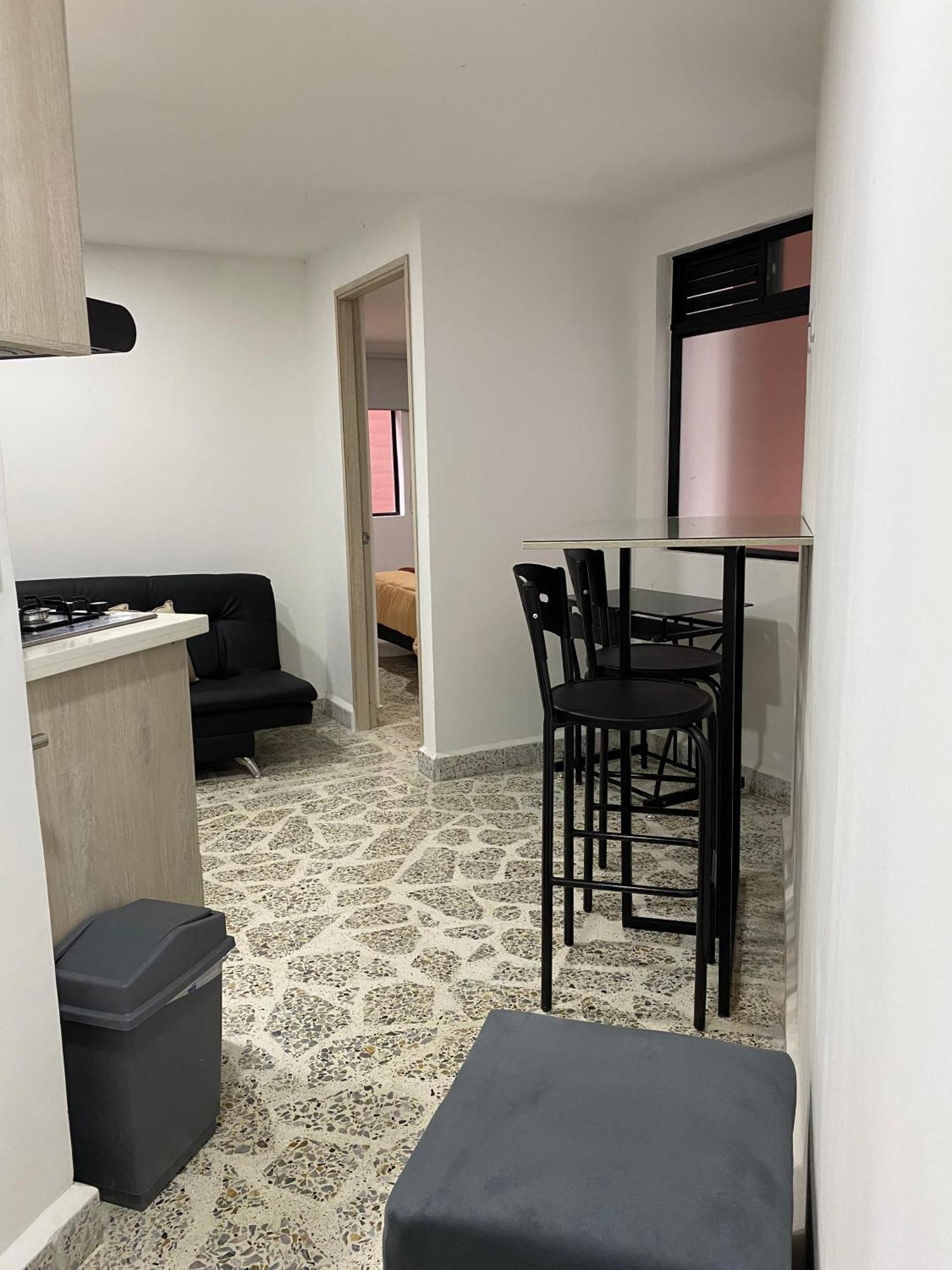 Encantador Loft Central En - Rosales Apartamento *